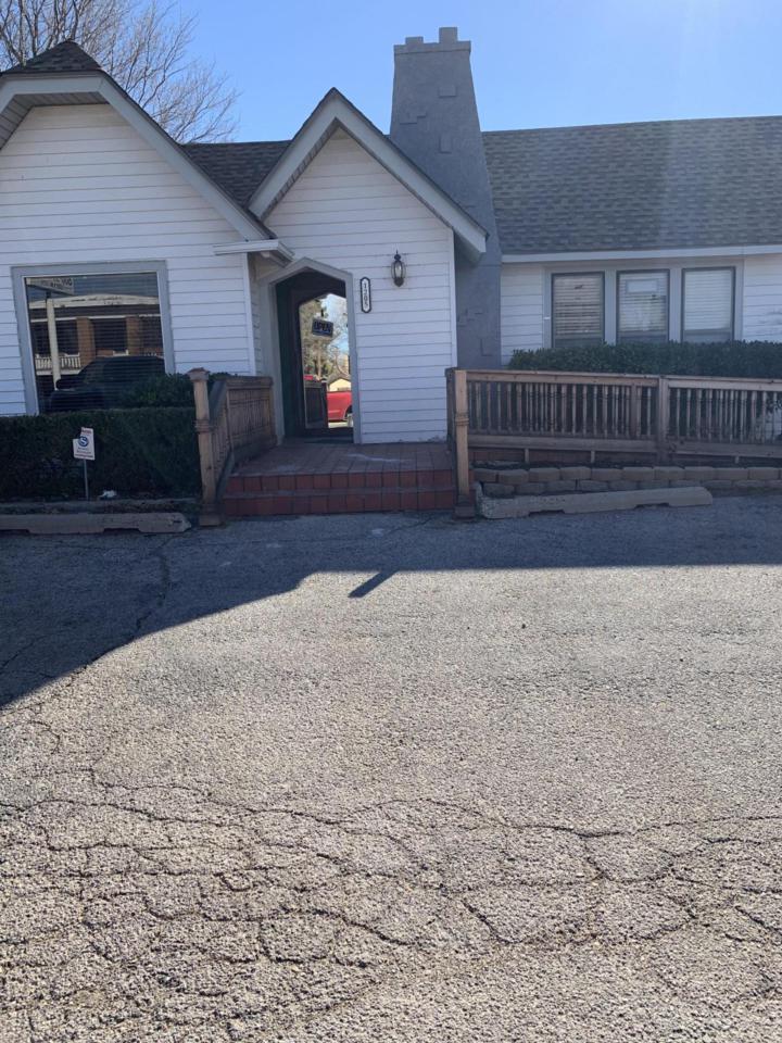 1205 10th Ave - Photo 1