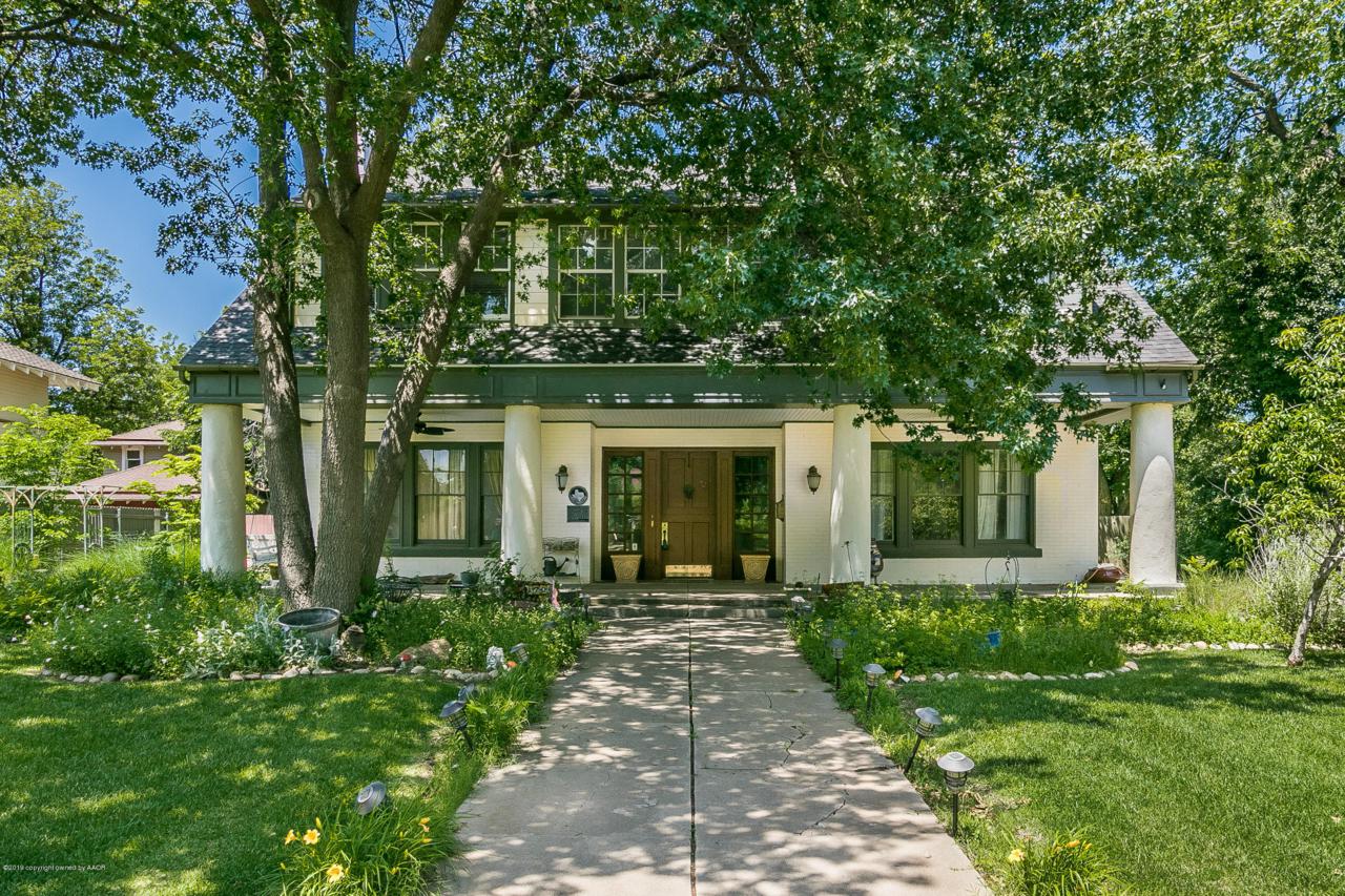 1706 Polk St - Photo 1
