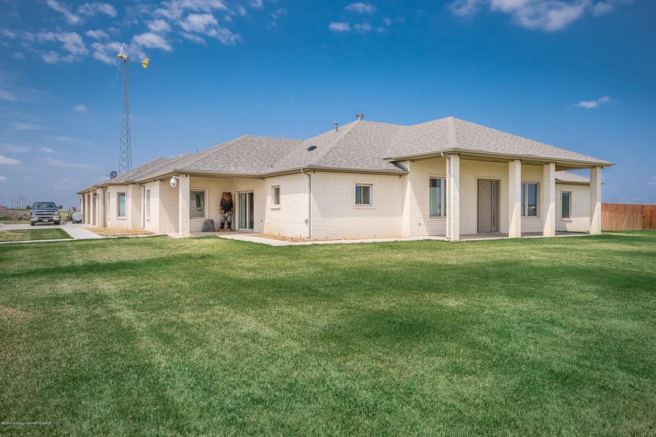 5800 Coyote Springs N - Photo 1