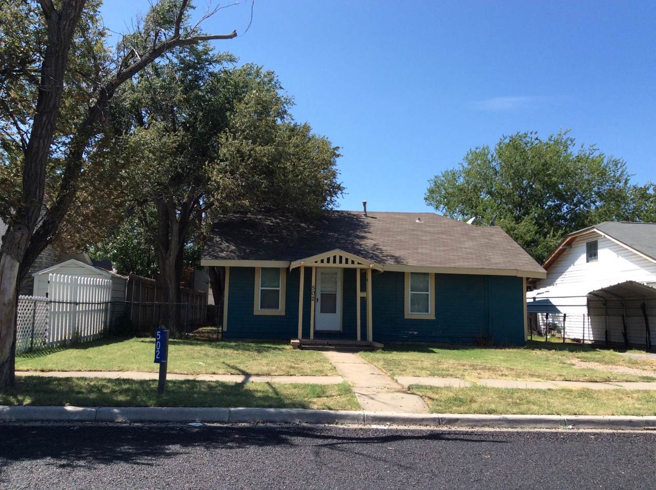 502 Belleview St - Photo 1