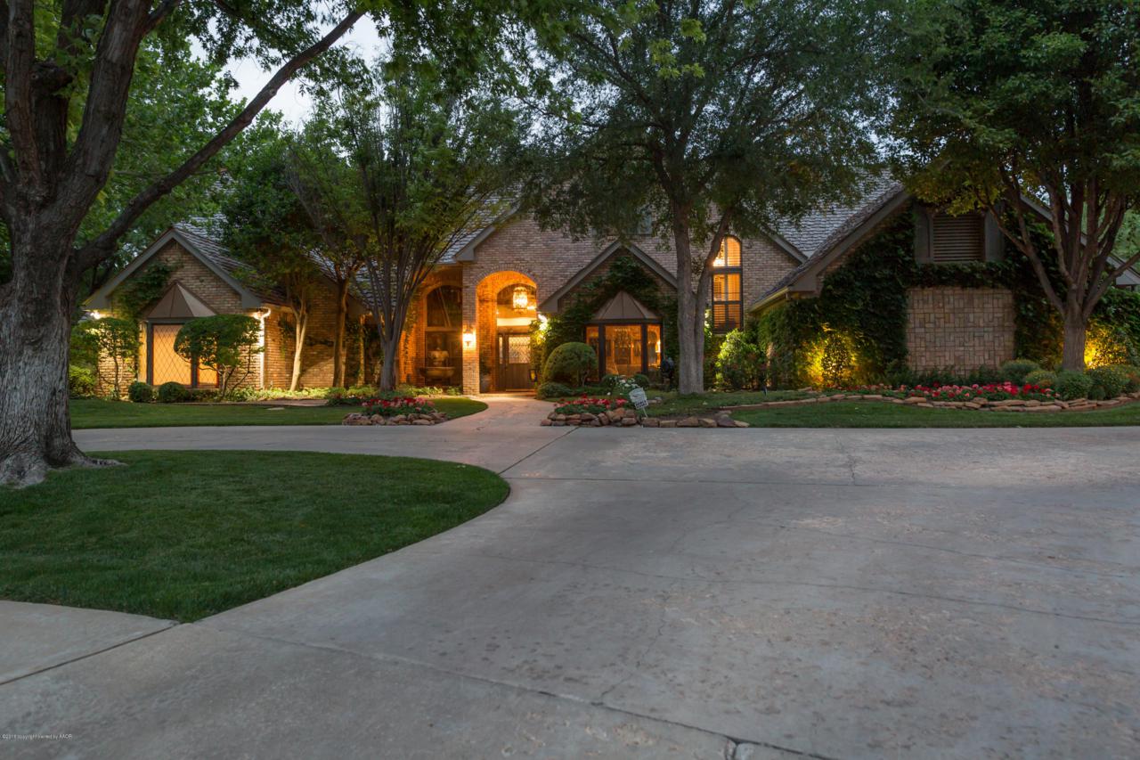 7244 Versailles Dr - Photo 1