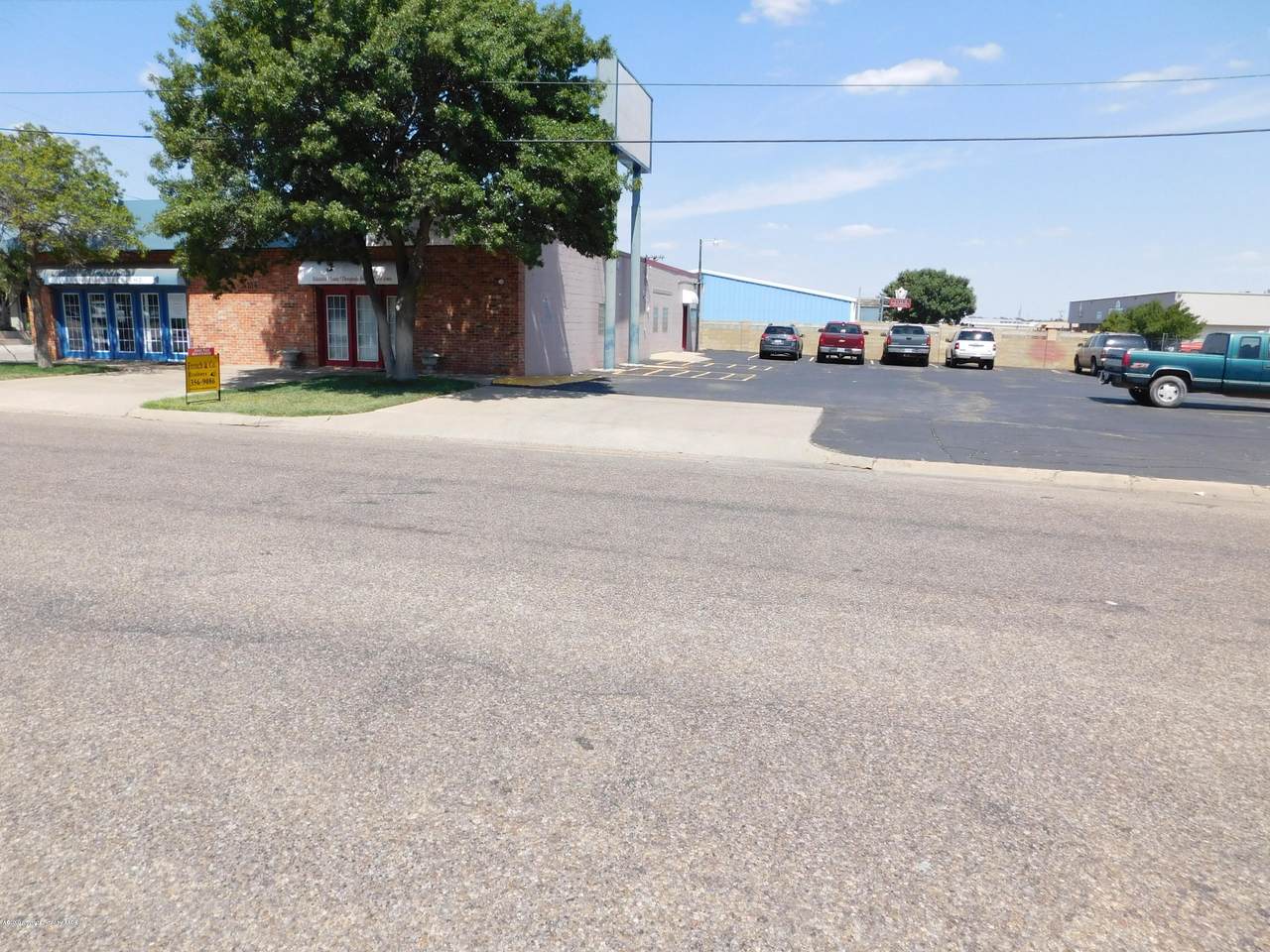 4104 33RD Ave - Photo 1