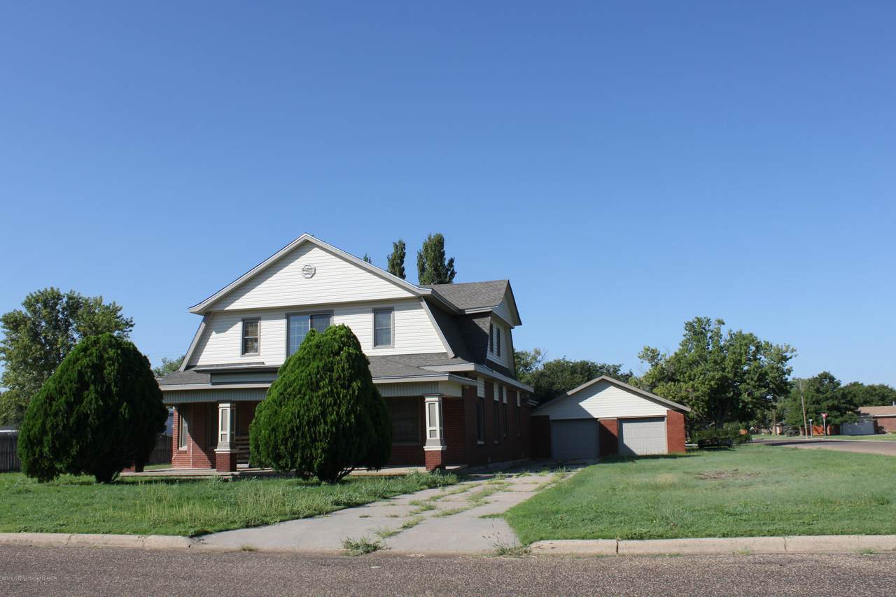 1111 Charles Ave - Photo 1