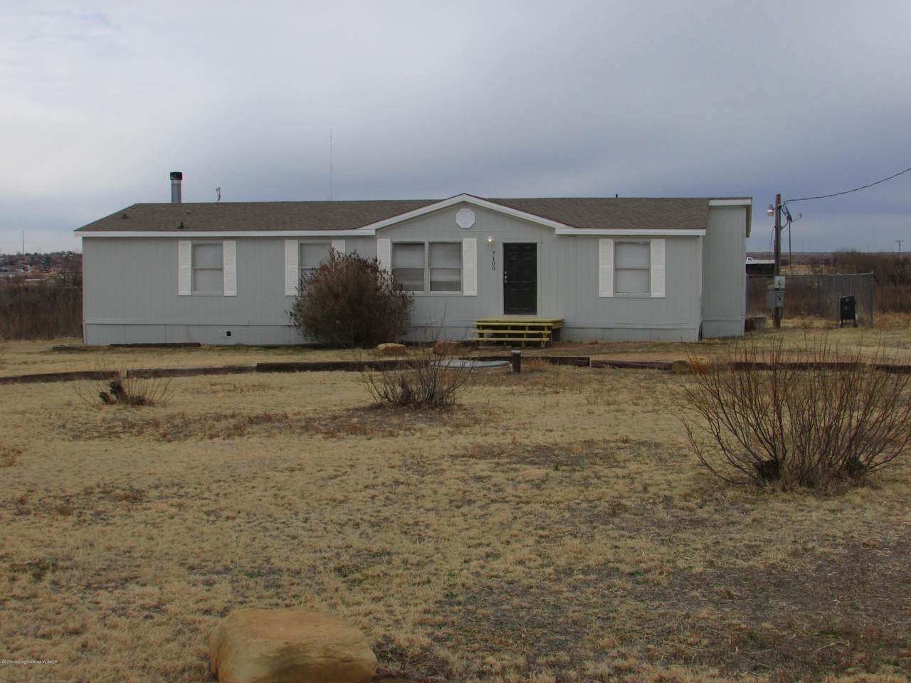7100 White Buffalo Rd - Photo 1