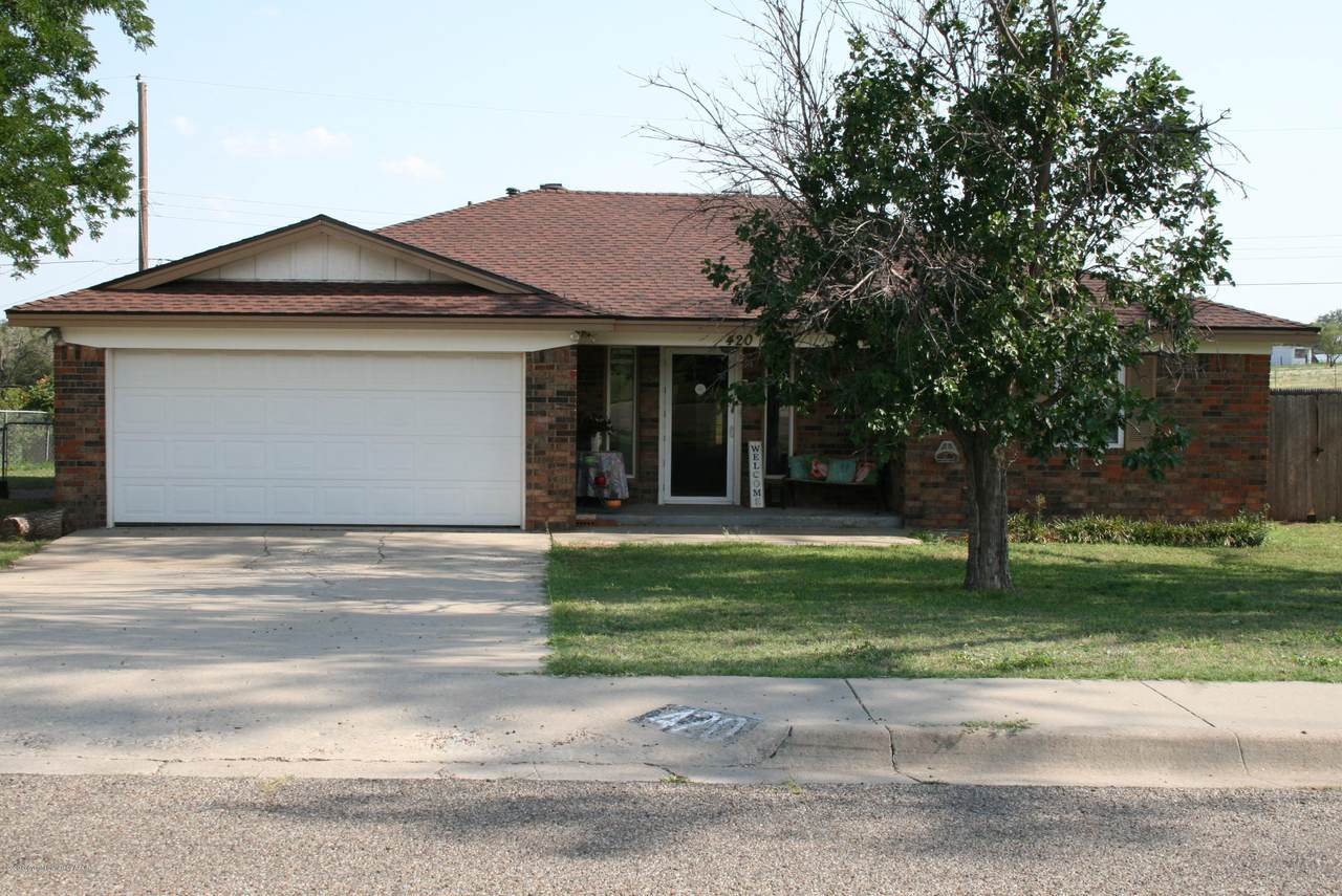 420 Tammy Ave - Photo 1