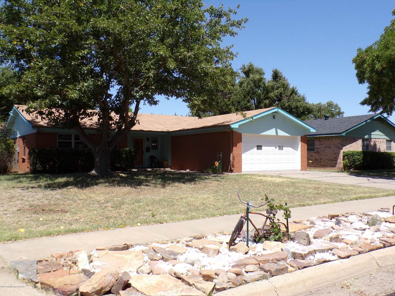 5106 Kirk Dr - Photo 1