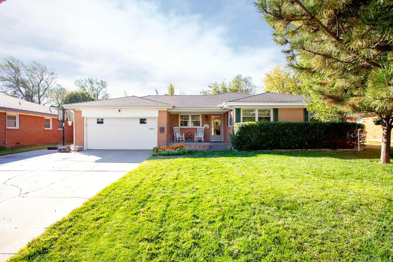 2905 Dover Rd - Photo 1
