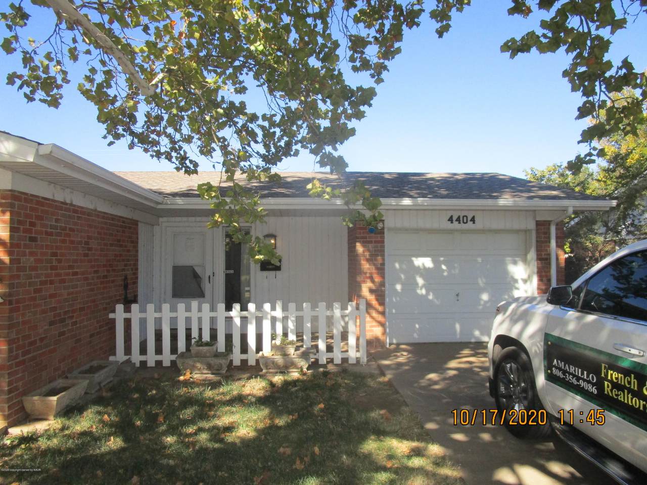 4404 Mesa Cir - Photo 1