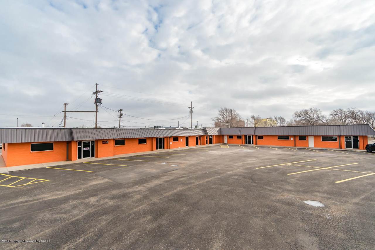 2408 8th Ave - Photo 1