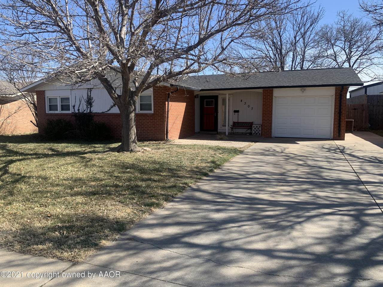 4307 Mesa Cir - Photo 1
