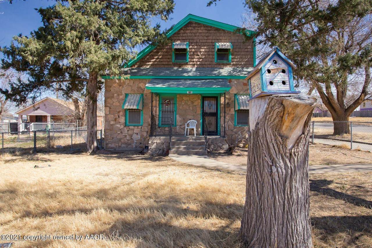 1700 Washington St - Photo 1