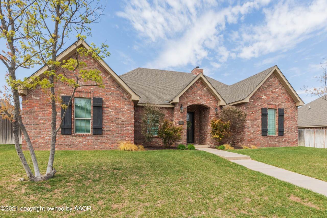 7500 Topeka Dr - Photo 1
