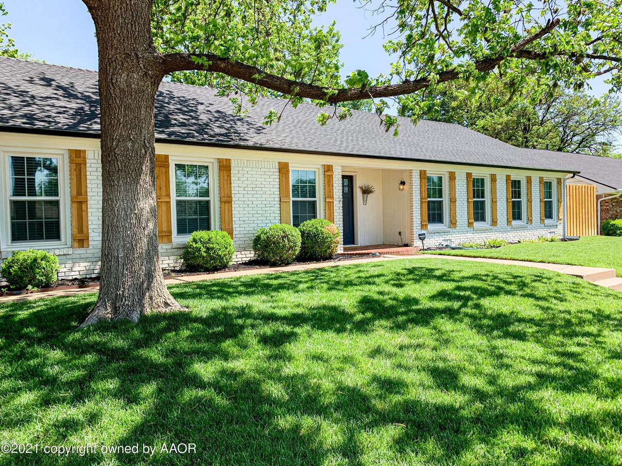 4402 Olsen Blvd - Photo 1