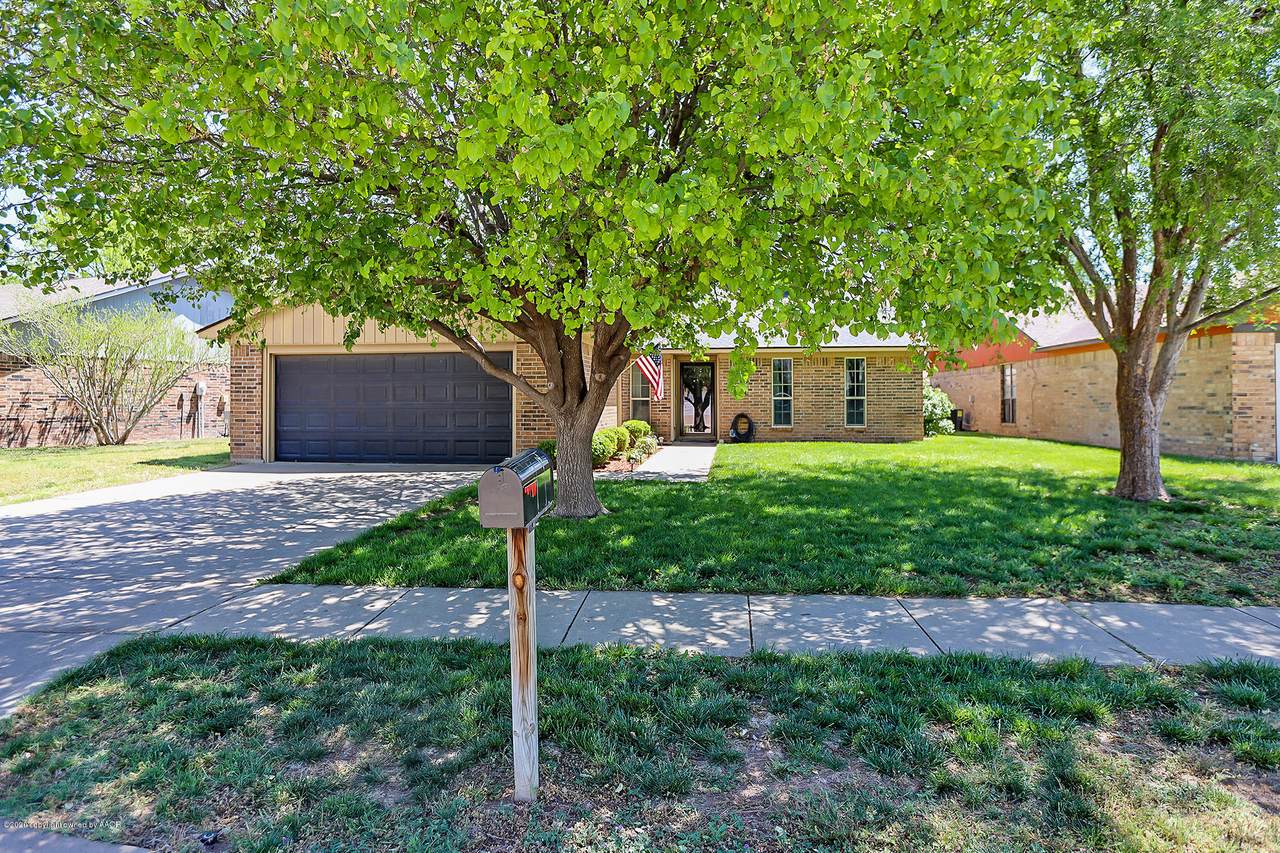 6907 Estacado Ln - Photo 1
