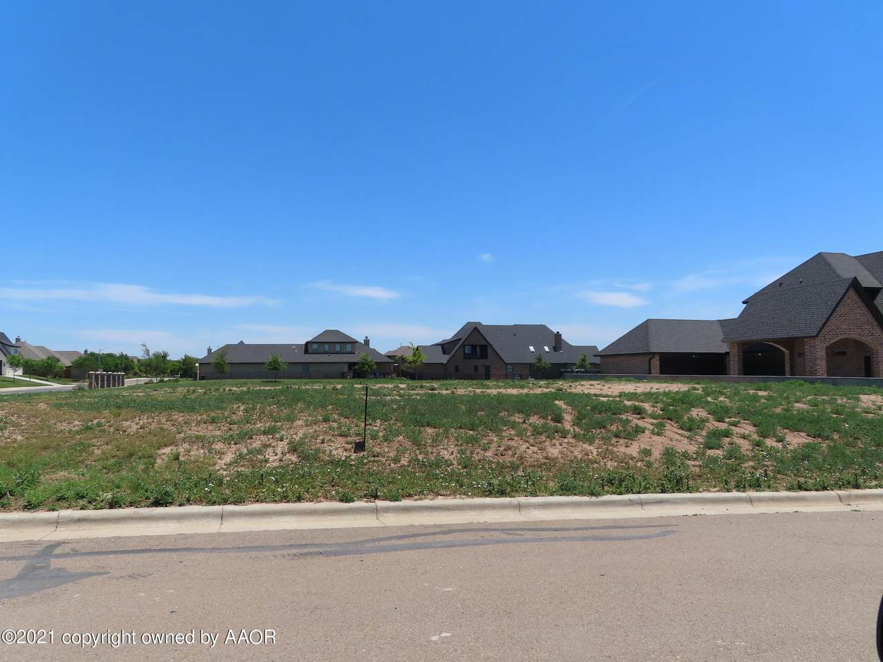 6601 Parkwood Pl - Photo 1