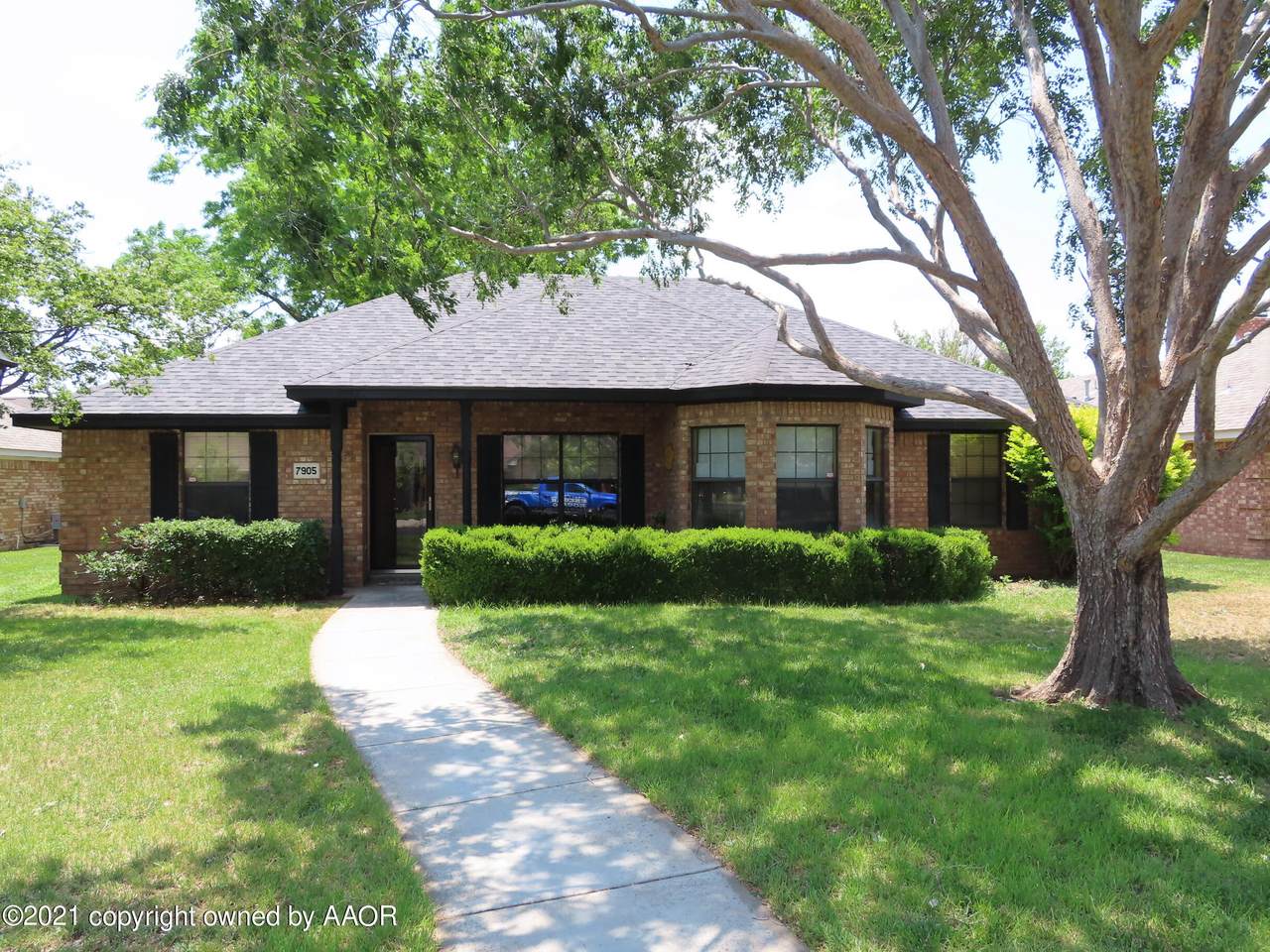 7905 Underwood Dr - Photo 1