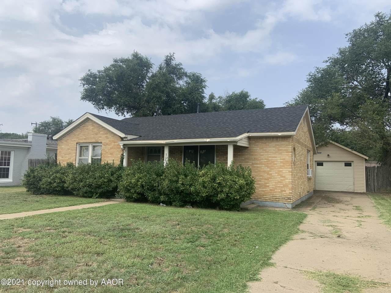 3016 Washington St - Photo 1