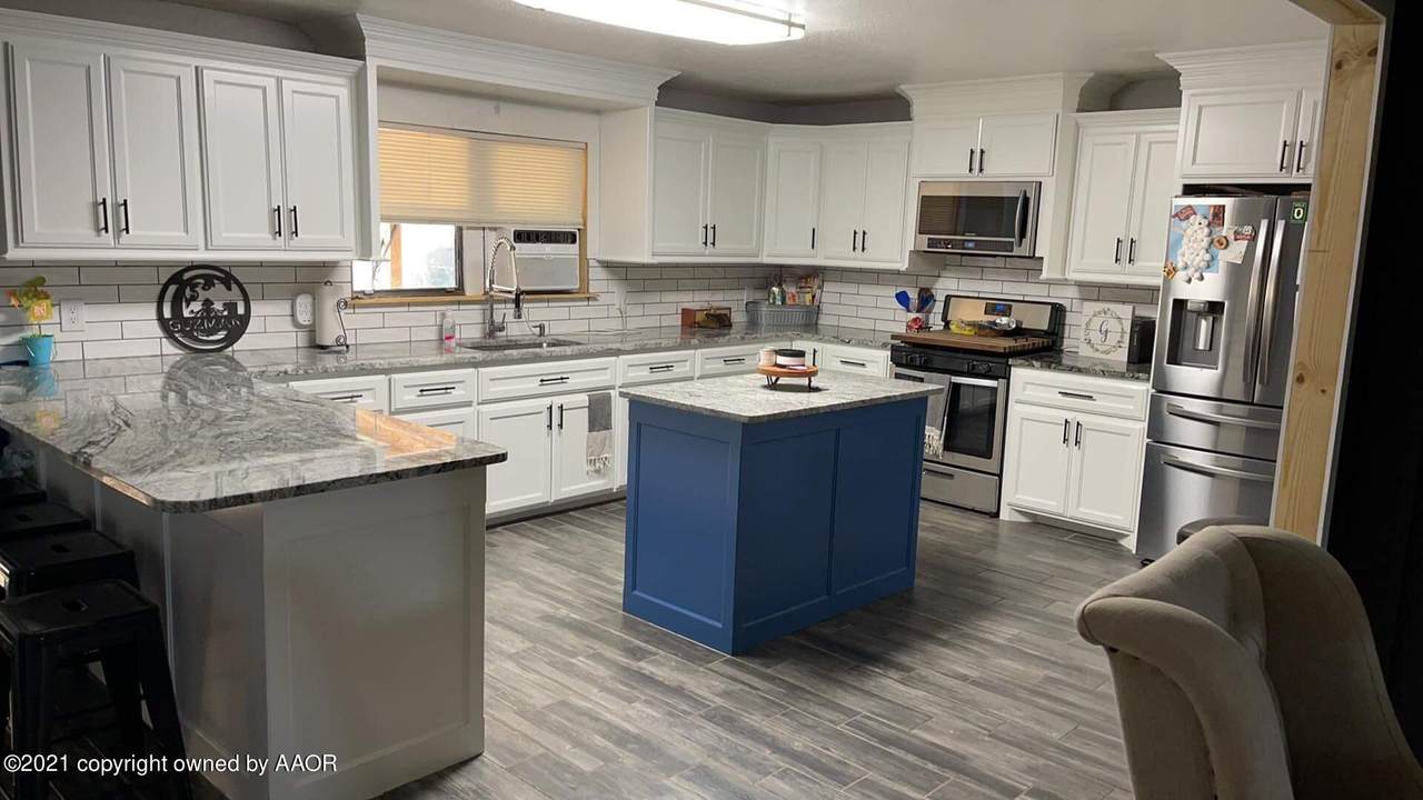 2121 Fairfield St - Photo 1