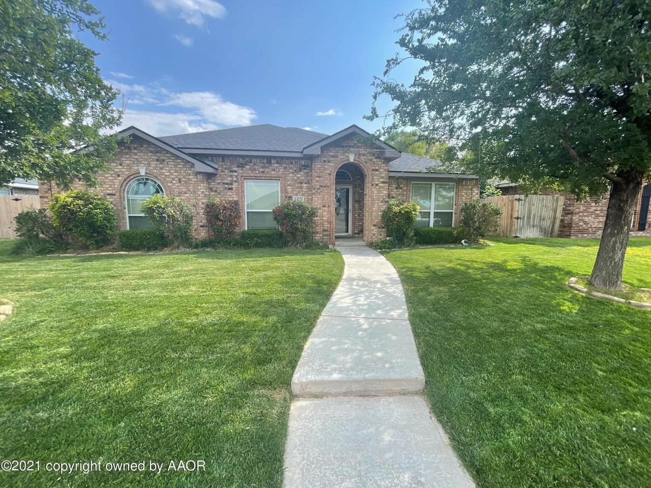 1415 62nd Ave - Photo 1