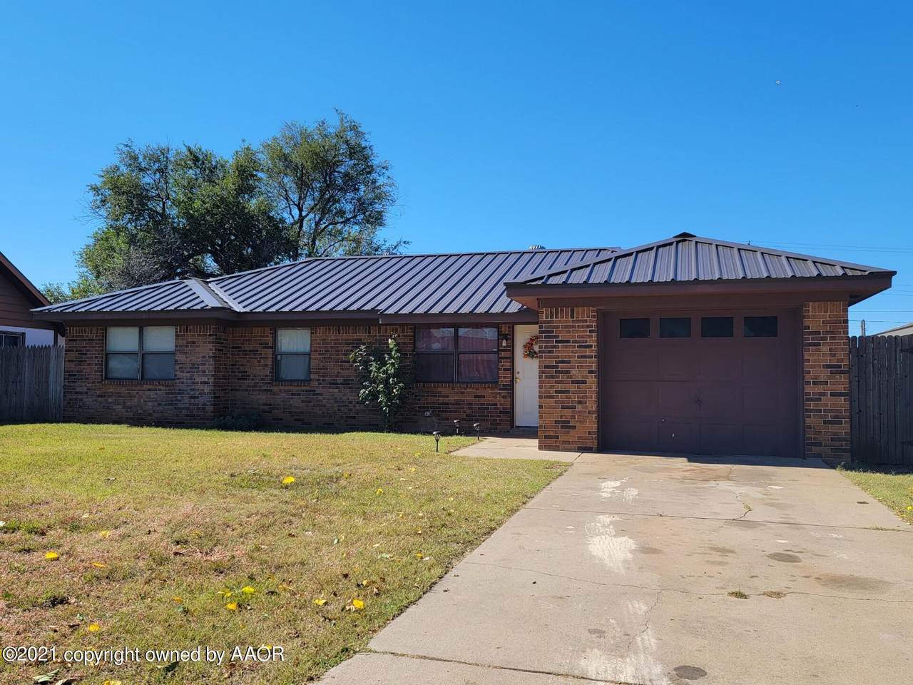1002 Ridgeland Ave - Photo 1