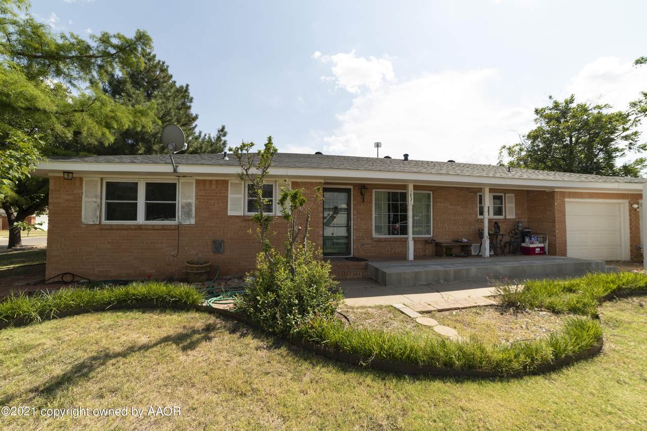 1831 Lynn St - Photo 1