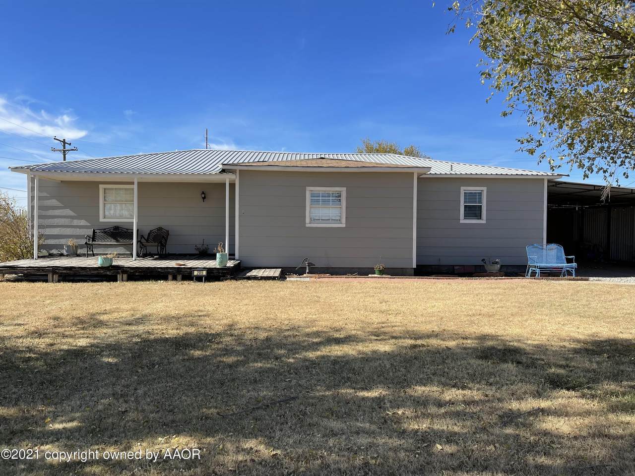 205 Elm - Photo 1