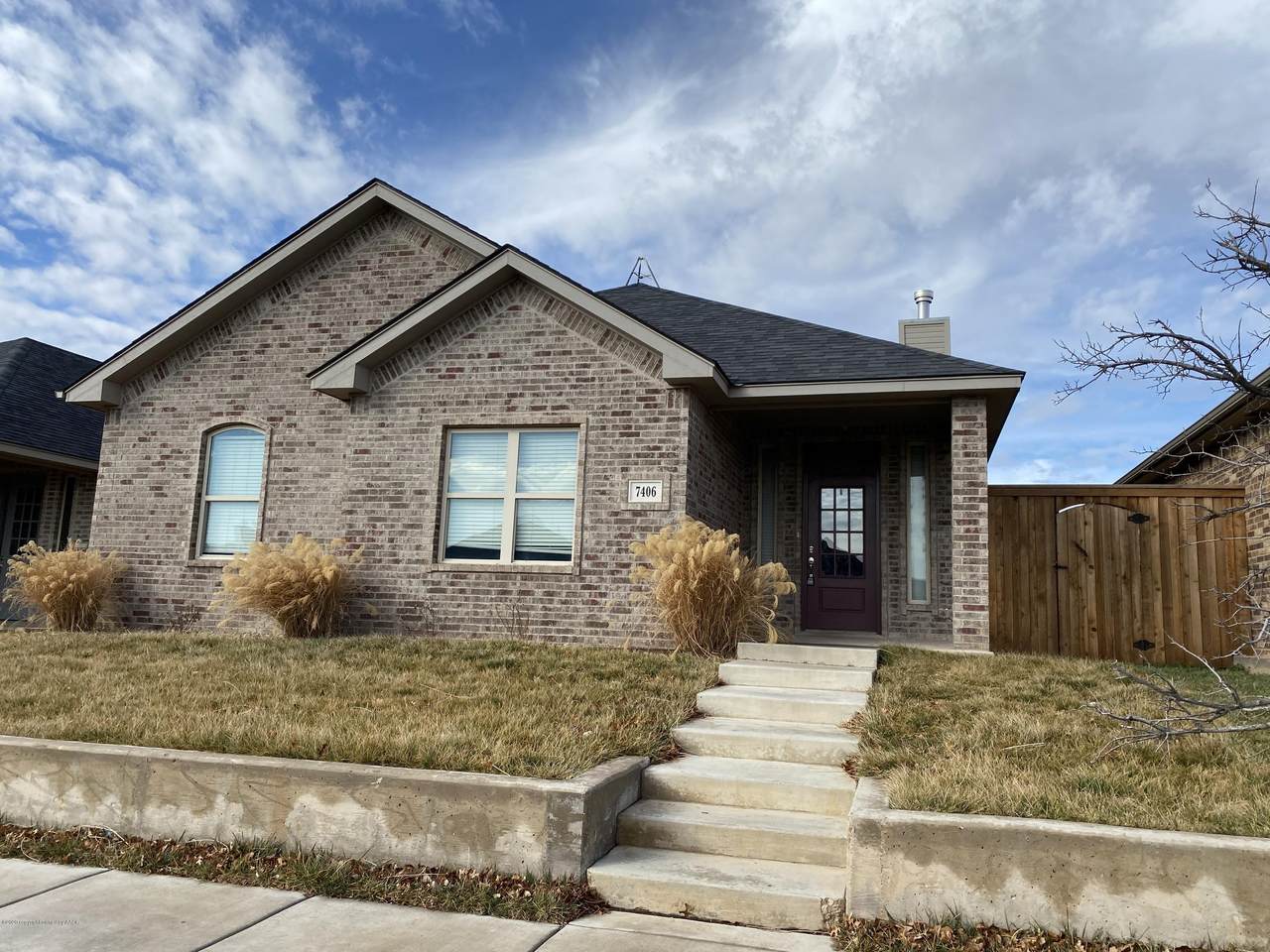 7406 Nick St - Photo 1