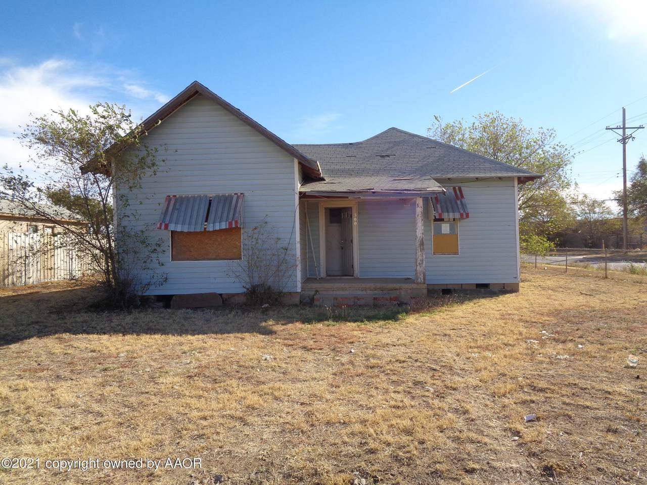 300 Monroe St - Photo 1