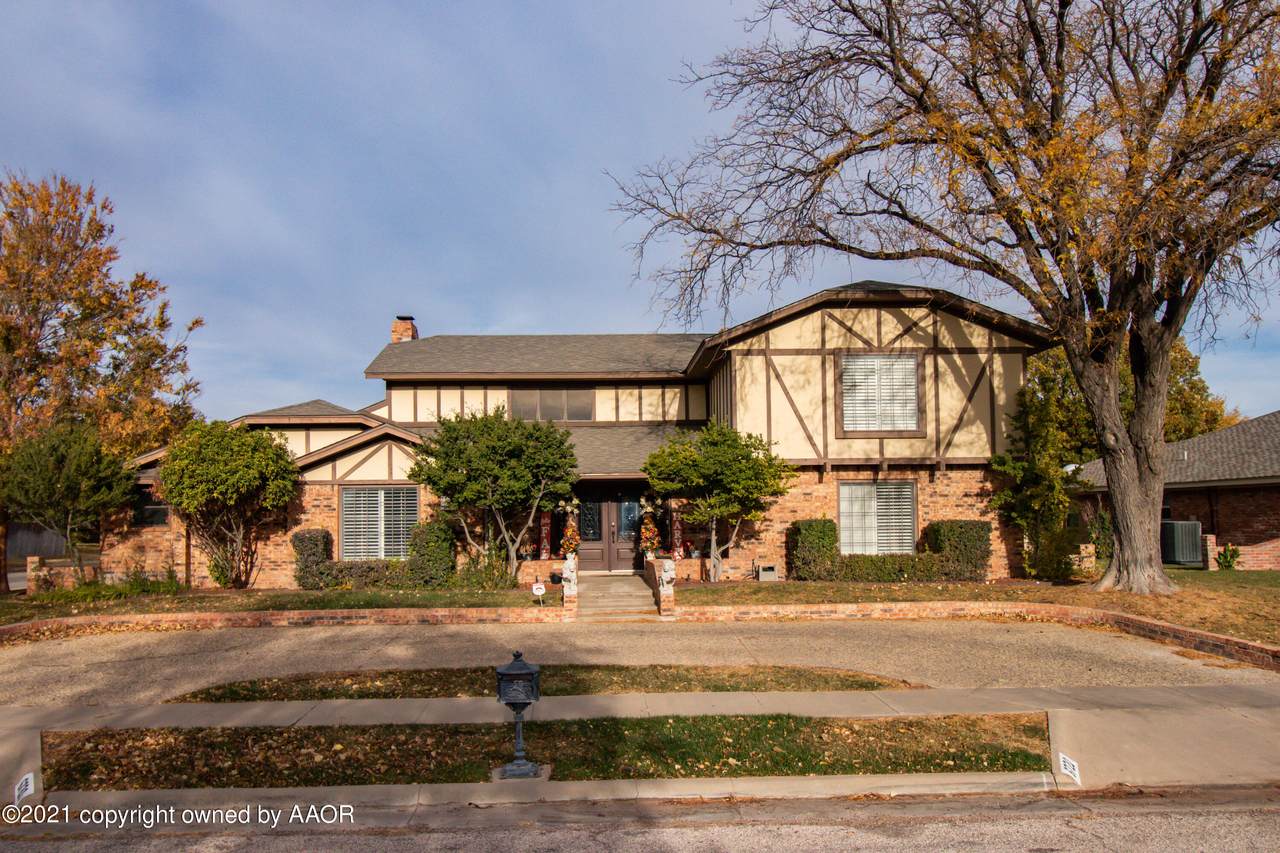 6720 Sandie Dr - Photo 1