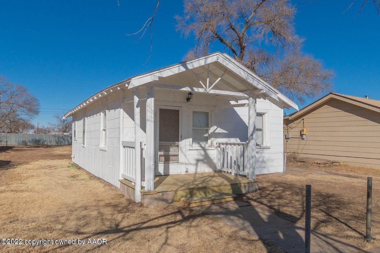 2302 1ST Ave - Photo 1