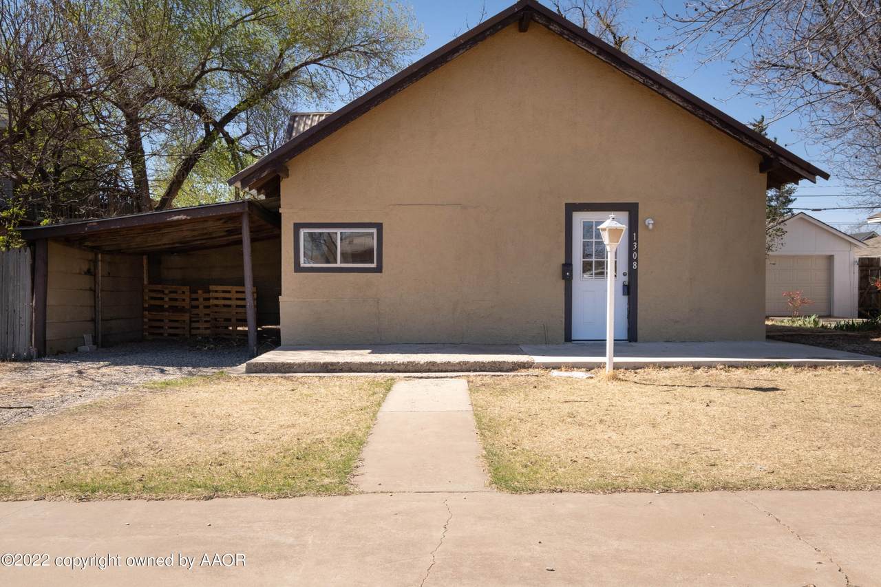 1308 5th Ave - Photo 1