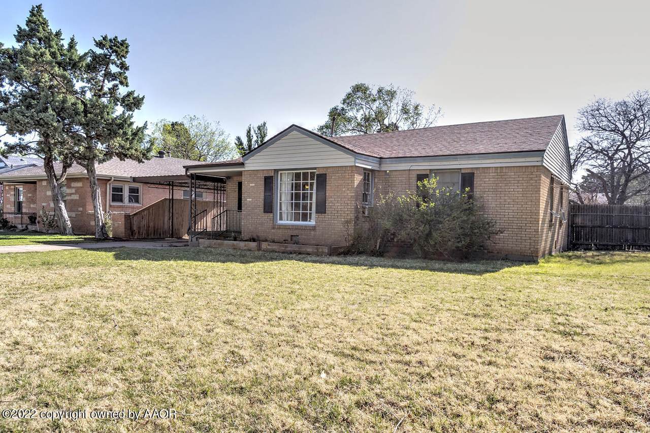1113 Broadmoor St - Photo 1