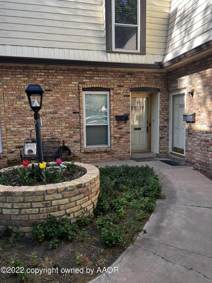 3218 Villa Pl - Photo 1