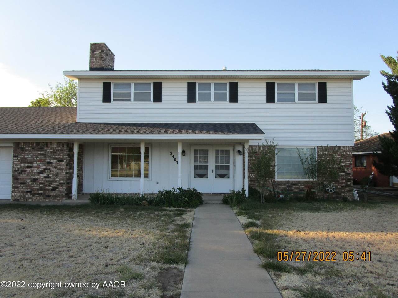 2403 15TH Ave - Photo 1