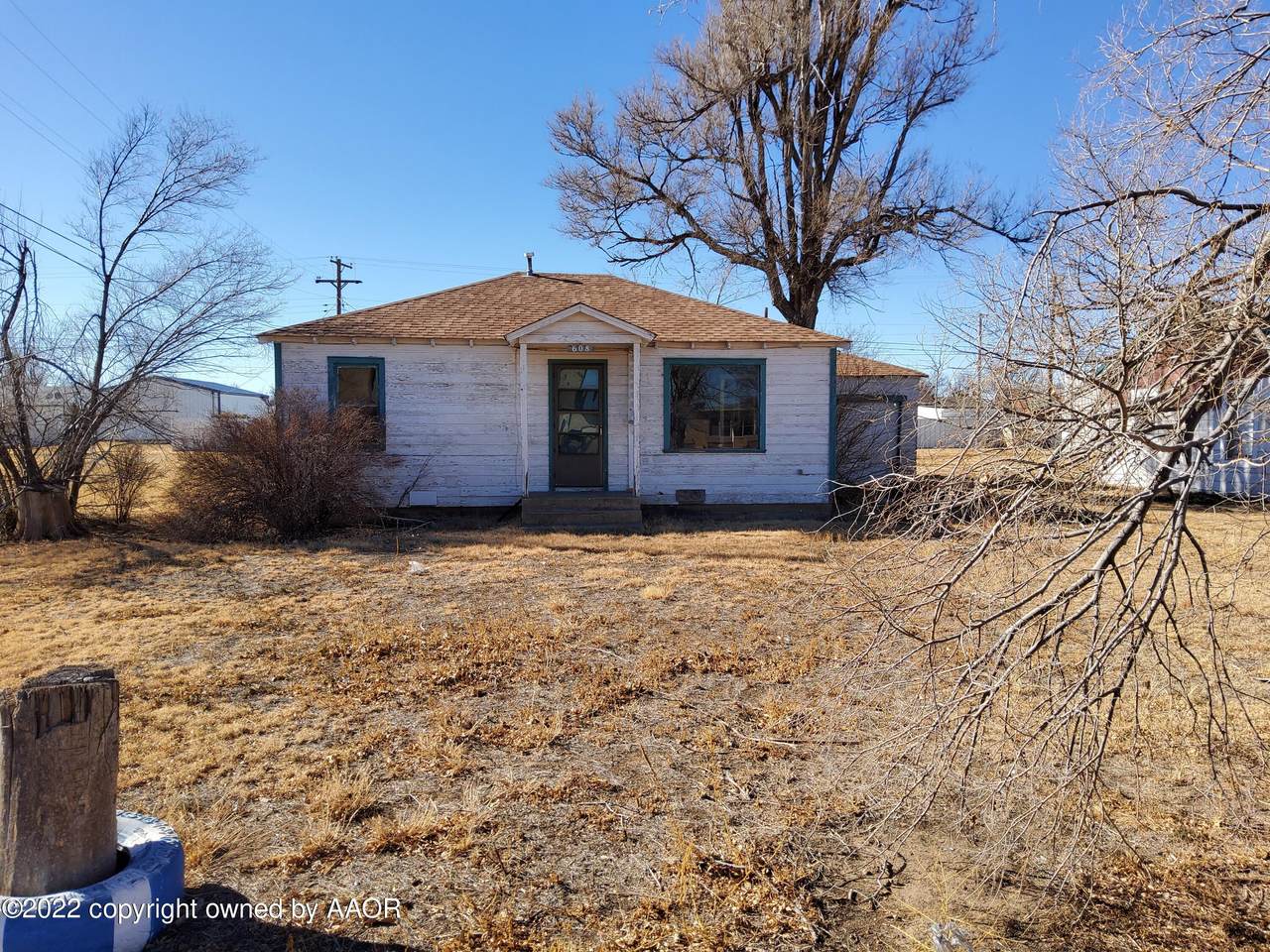 608 Williston - Photo 1