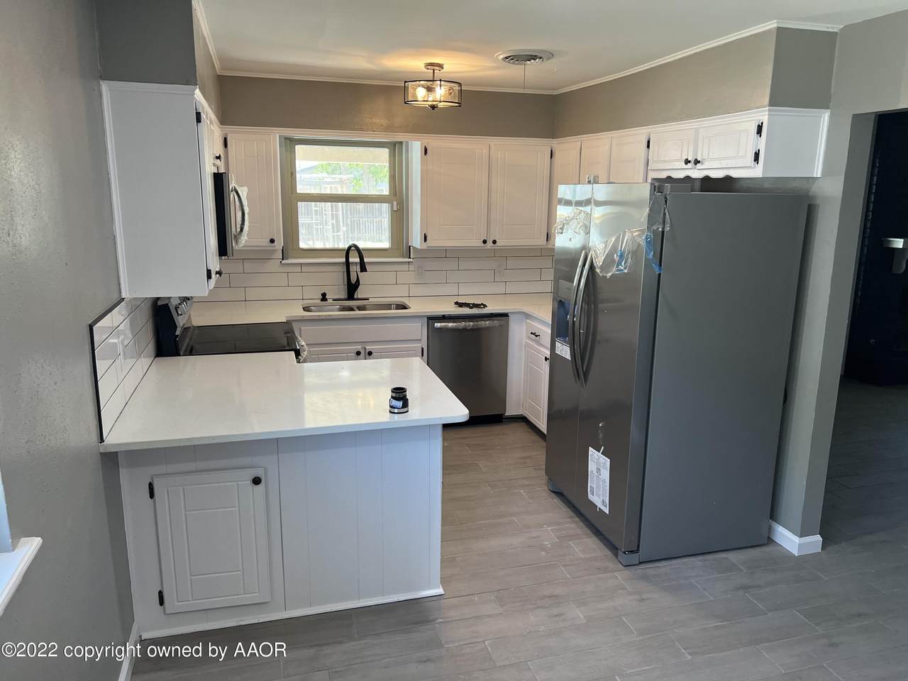 4437 Summit Cir - Photo 1