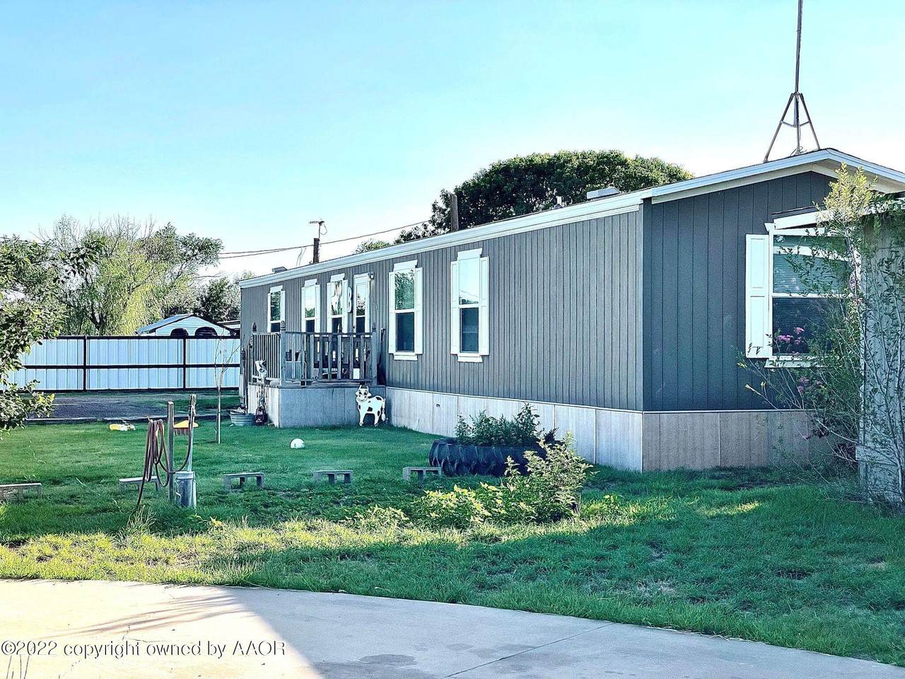 Sundown Ln Package With Hangar - Photo 1