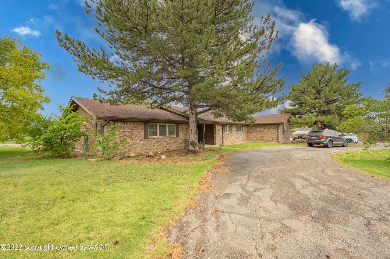 701 Foster Ln - Photo 1
