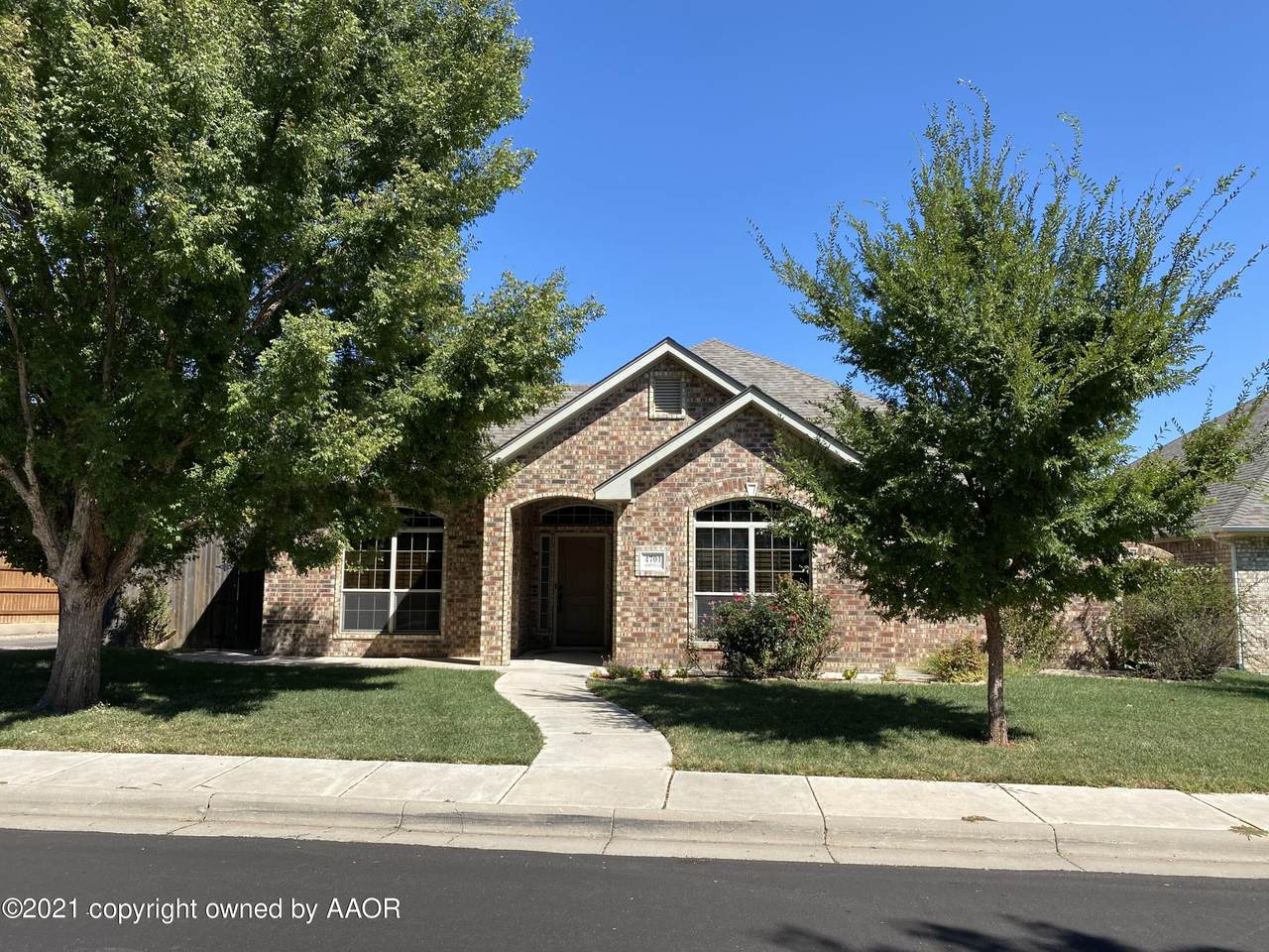 4701 Ashville Pl - Photo 1