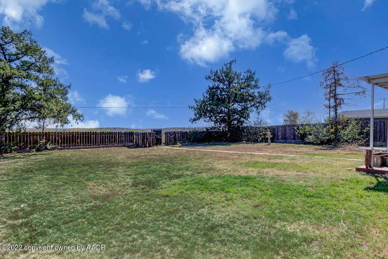 704 Montana St - Photo 1