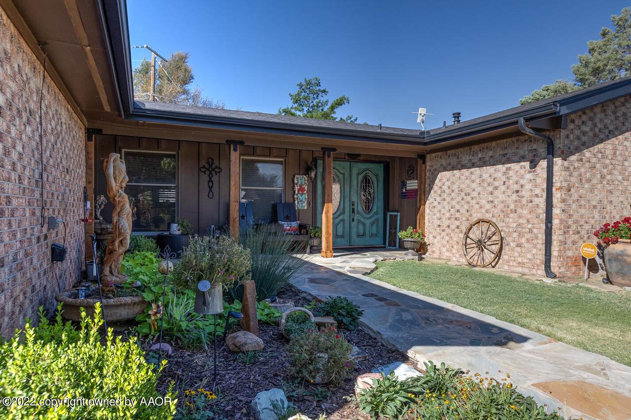 1947 Holly Lane - Photo 1