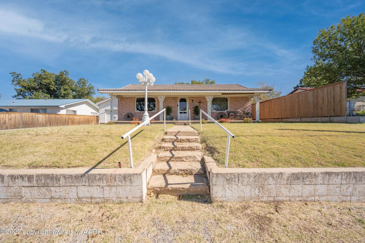1007 Canadian St. - Photo 1