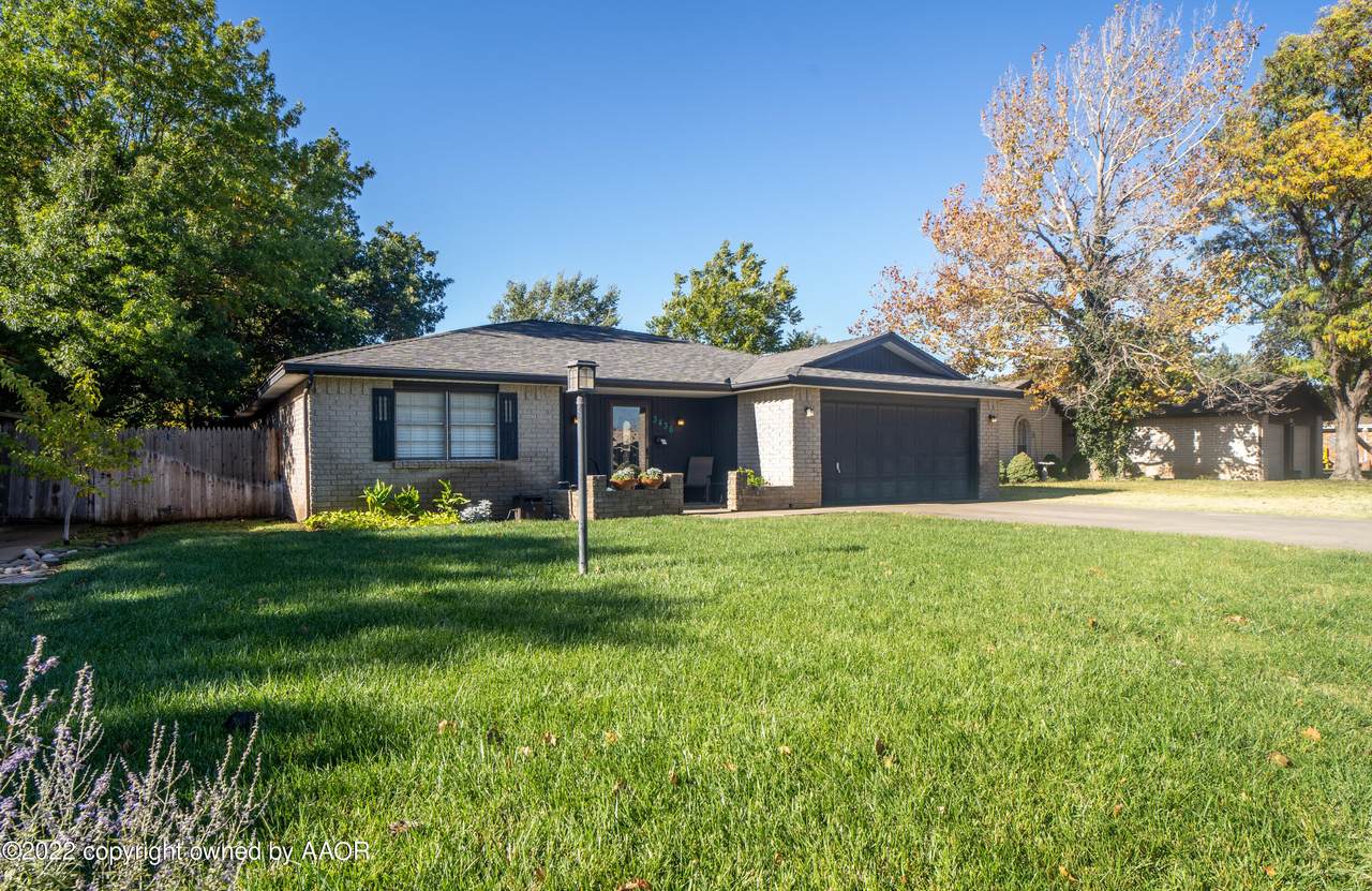 3436 Amherst Dr - Photo 1