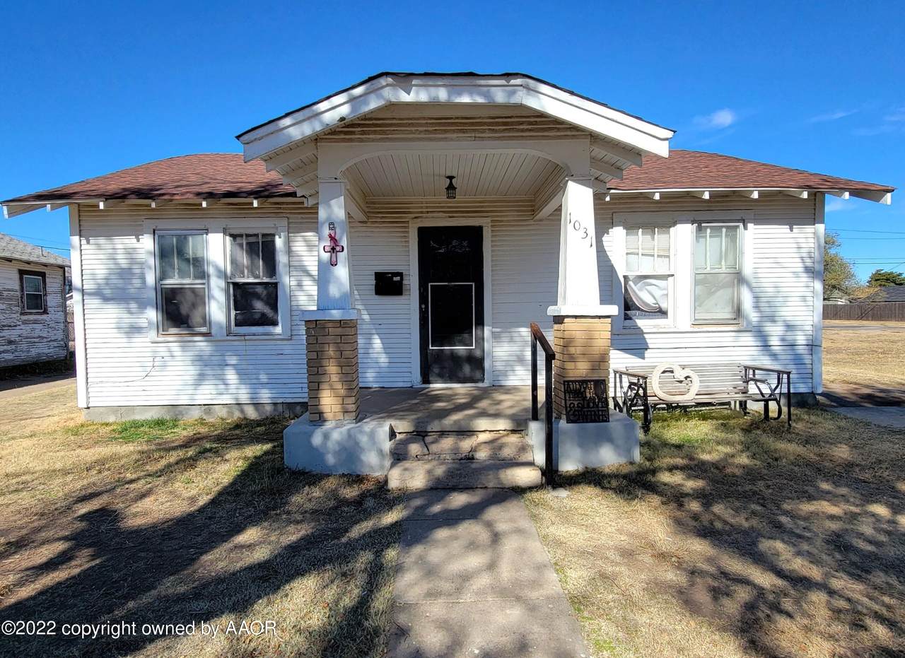 1031 Francis Ave - Photo 1