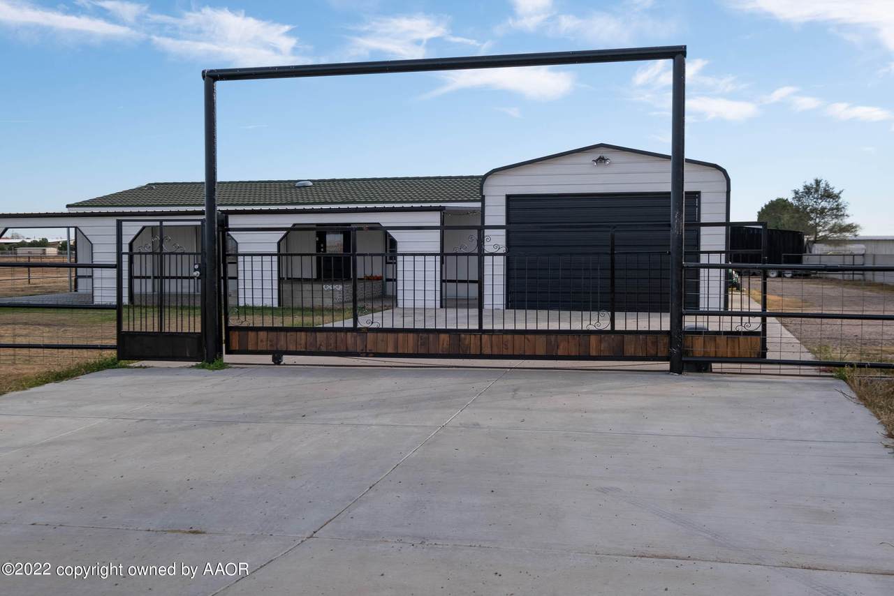708 Sideoats Ave - Photo 1