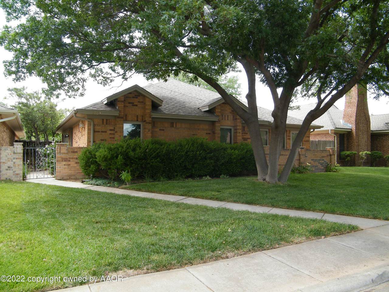 4112 Stony Pt - Photo 1