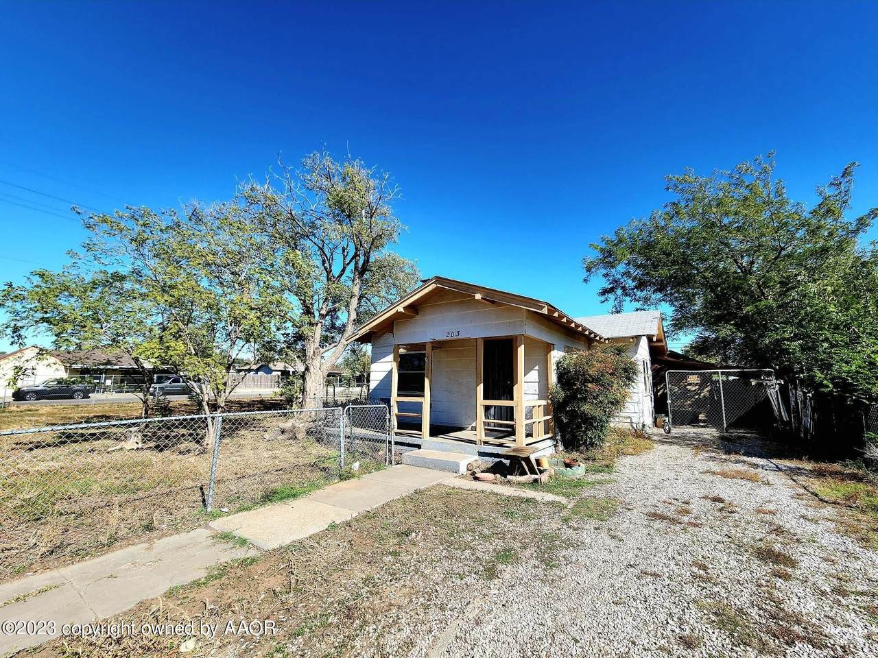 203 Alabama St - Photo 1