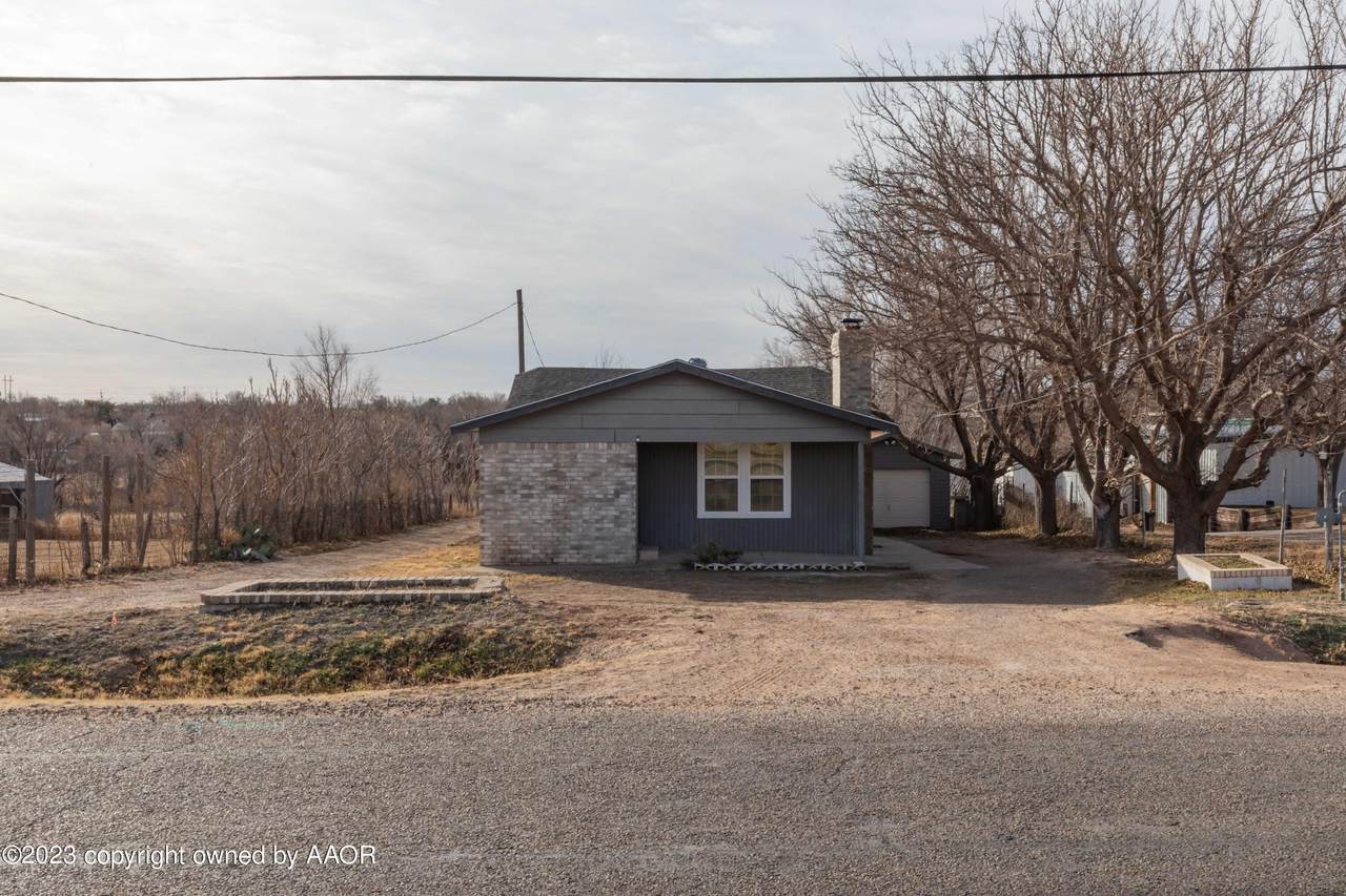 535 Colorado Ave - Photo 1