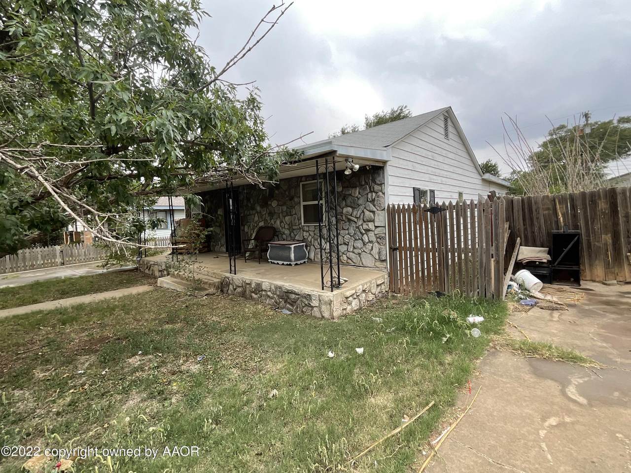 2508 Cleveland St - Photo 1