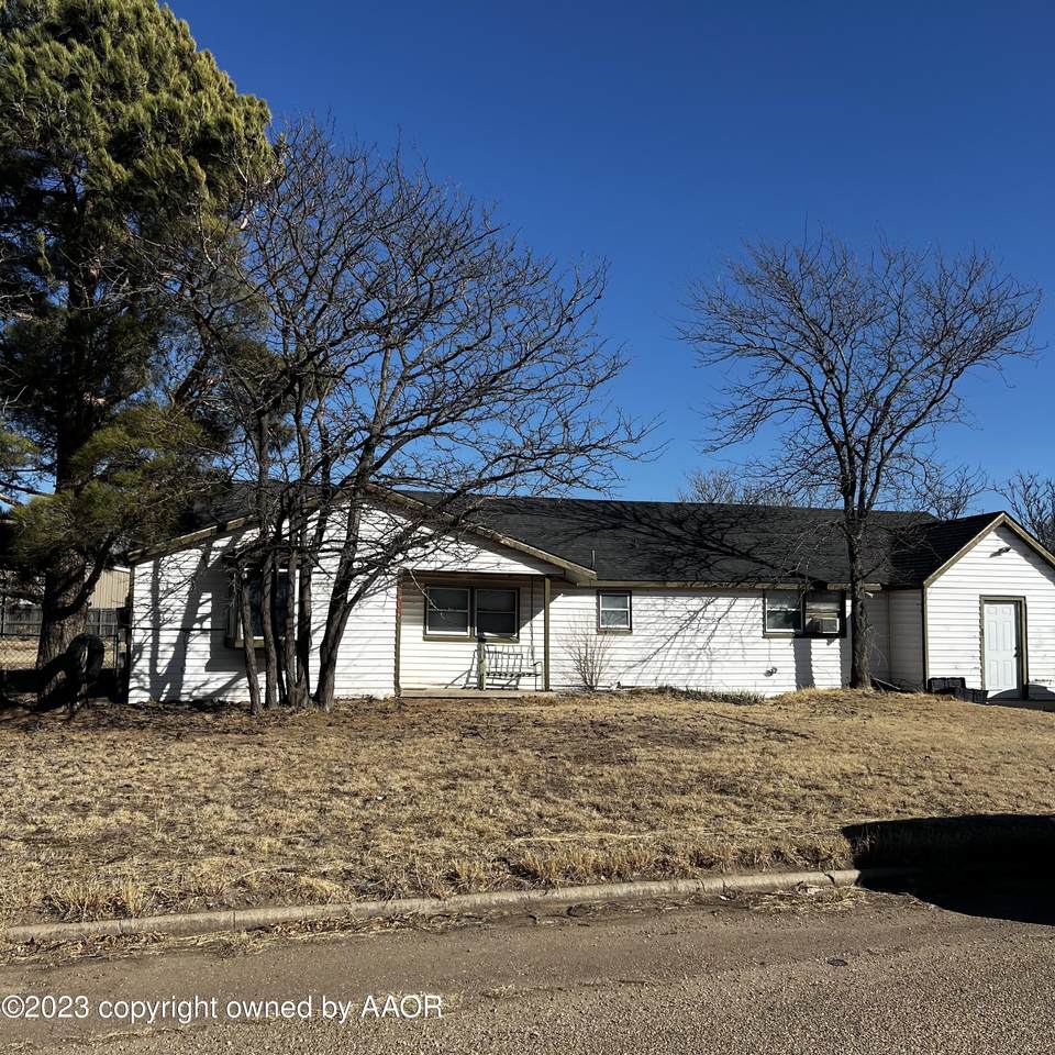 408 Hazel St - Photo 1